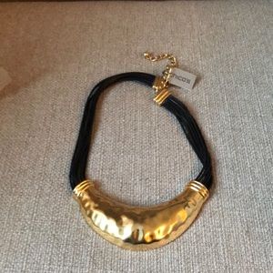 Chico’s gold necklace
